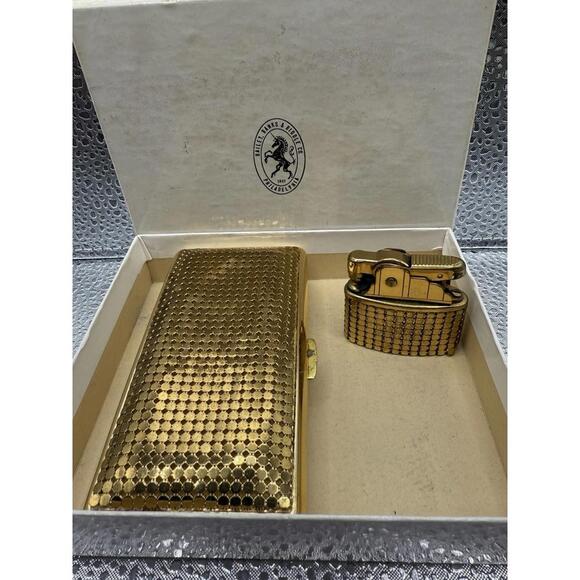 MID CENTURY MODERN VINTAGE GOLD MESH SET CIGARETTE CASE & LIGHTER SET - Picture 1 of 9